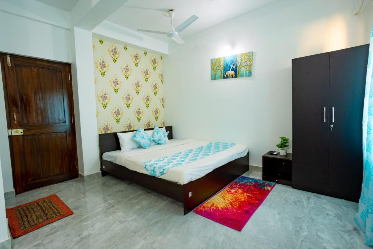 Budget Rooms With Kitchen,Free Wifi,Parking Near Calangute Beach Exterior photo